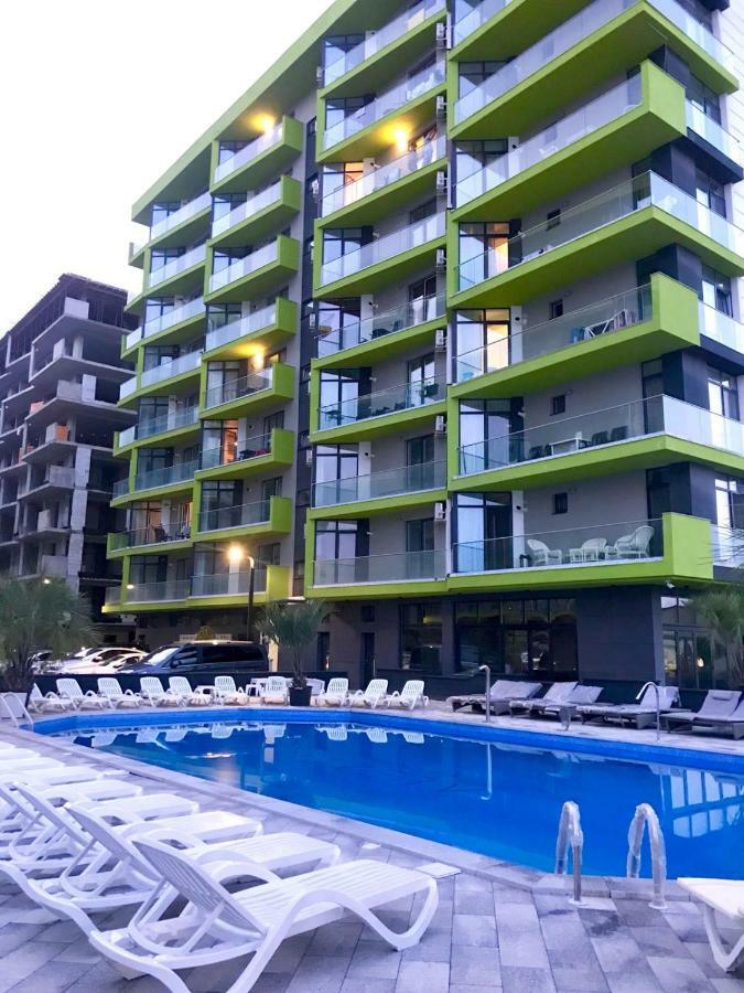 Apartament Alezzi Alex Apartment นาโวดาริ ภายนอก รูปภาพ